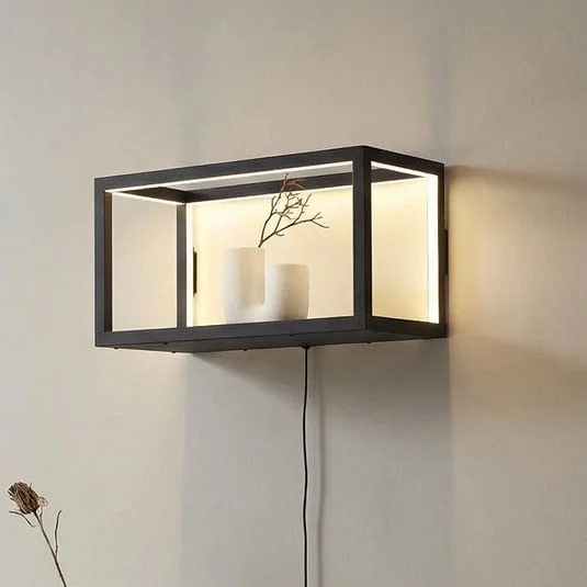 Aplique de pared LED Birta de Lindby, enchufe, estante, 51 cm, USB