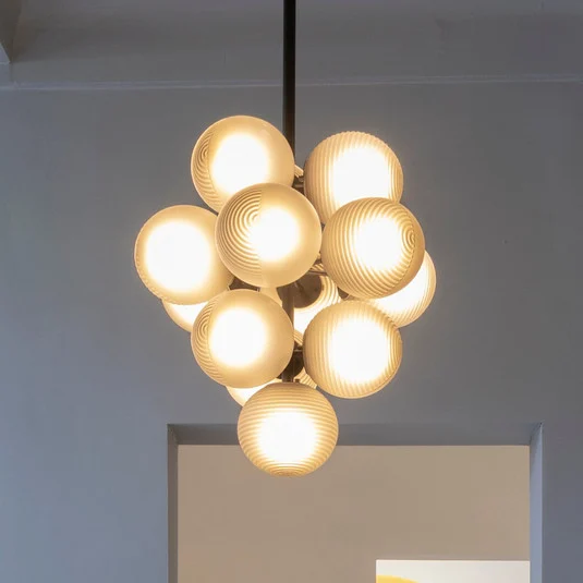lámpara colgante Stellar Grape Small, blanca, 13 luces
