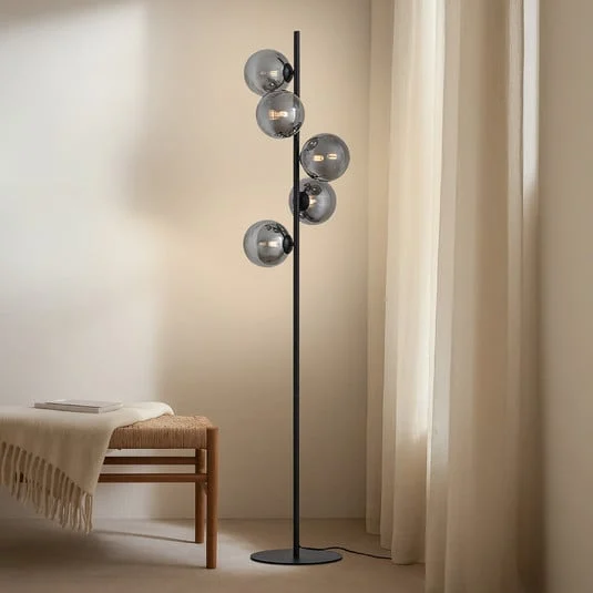 Lámpara de pie Lindby Orbelia, negra, 5 luces, cristal