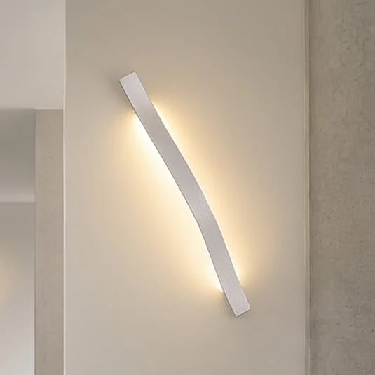 Aplique de pared LED Lindby Alvon, plateado, altura 50 cm, metal