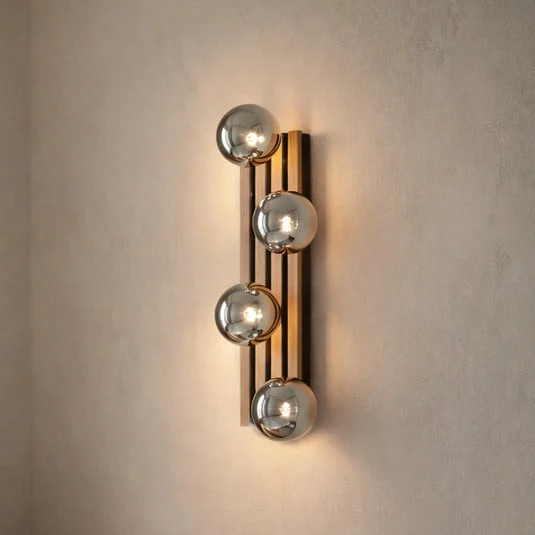 Aplique de pared Lindby Woodora, madera, vidrio, gris humo, 4 luces