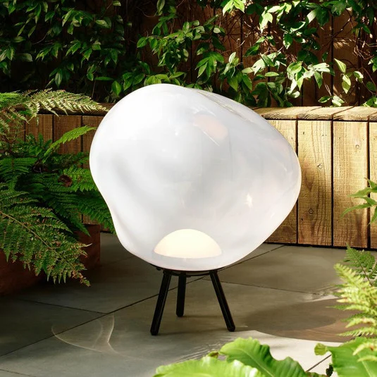 Lámpara LED recargable para terraza Melt grande, ópalo, 57 cm, de Tom Dixon