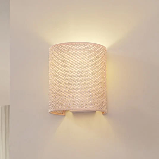 Aplique de pared Lindby Soula, 20 cm, beige, plástico, E27