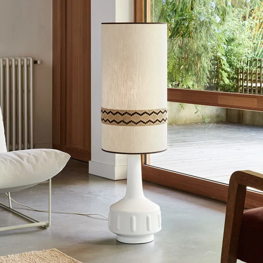 MARKET SET Lámpara de pie Jimmy, blanco/beige, ribete, 121 cm