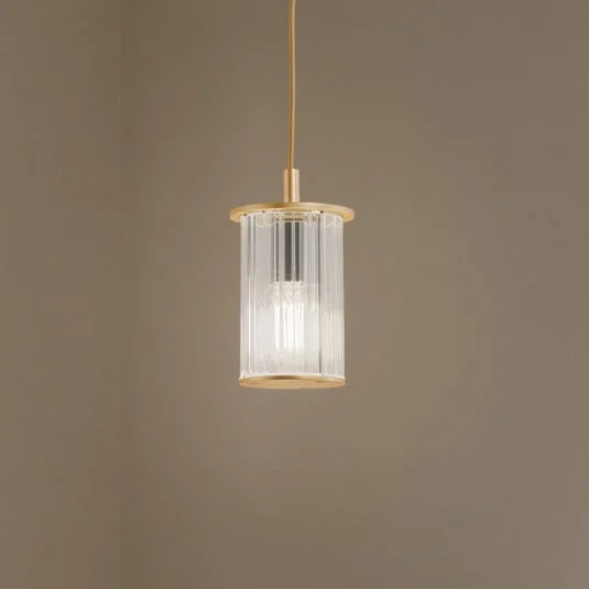 Lámpara colgante exterior Nora, dorada/transparente, IP44, cristal