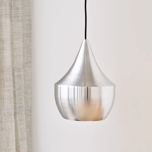 Lámpara colgante LED Beat Fat Unbeaten de Tom Dixon, color aluminio
