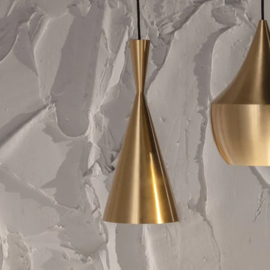 lámpara colgante LED Beat Tall de Tom Dixon, color latón, Ø 19 cm