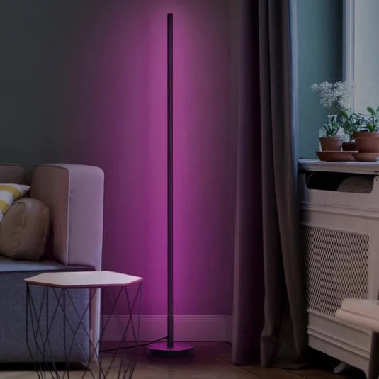 Lámpara de pie LED WiFi OSRAM SMART+ ROUND negra 140 cm RGB CCT