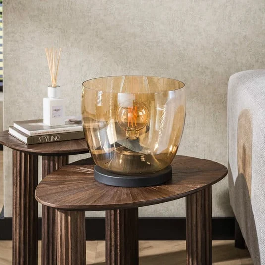 Lámpara de mesa Kopje, altura 27 cm, ámbar, cristal, E27