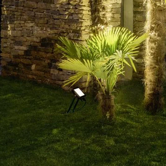 SLV Floodi foco exterior LED, IP65, anchura 16 cm