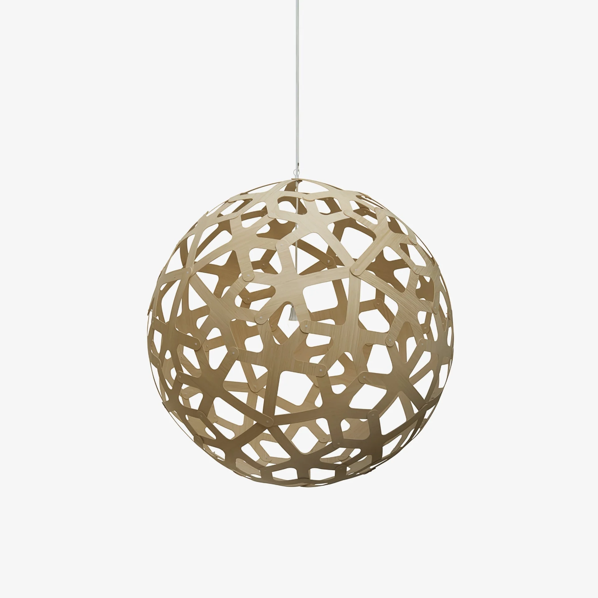 Lámpara colgante Lustra con diseño geométrico de madera tejida