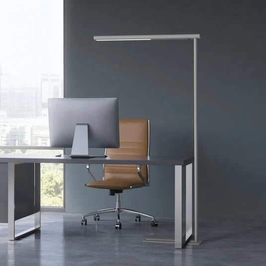 Lámpara de pie LED para oficina MAULjet, color plateado, altura 195 cm