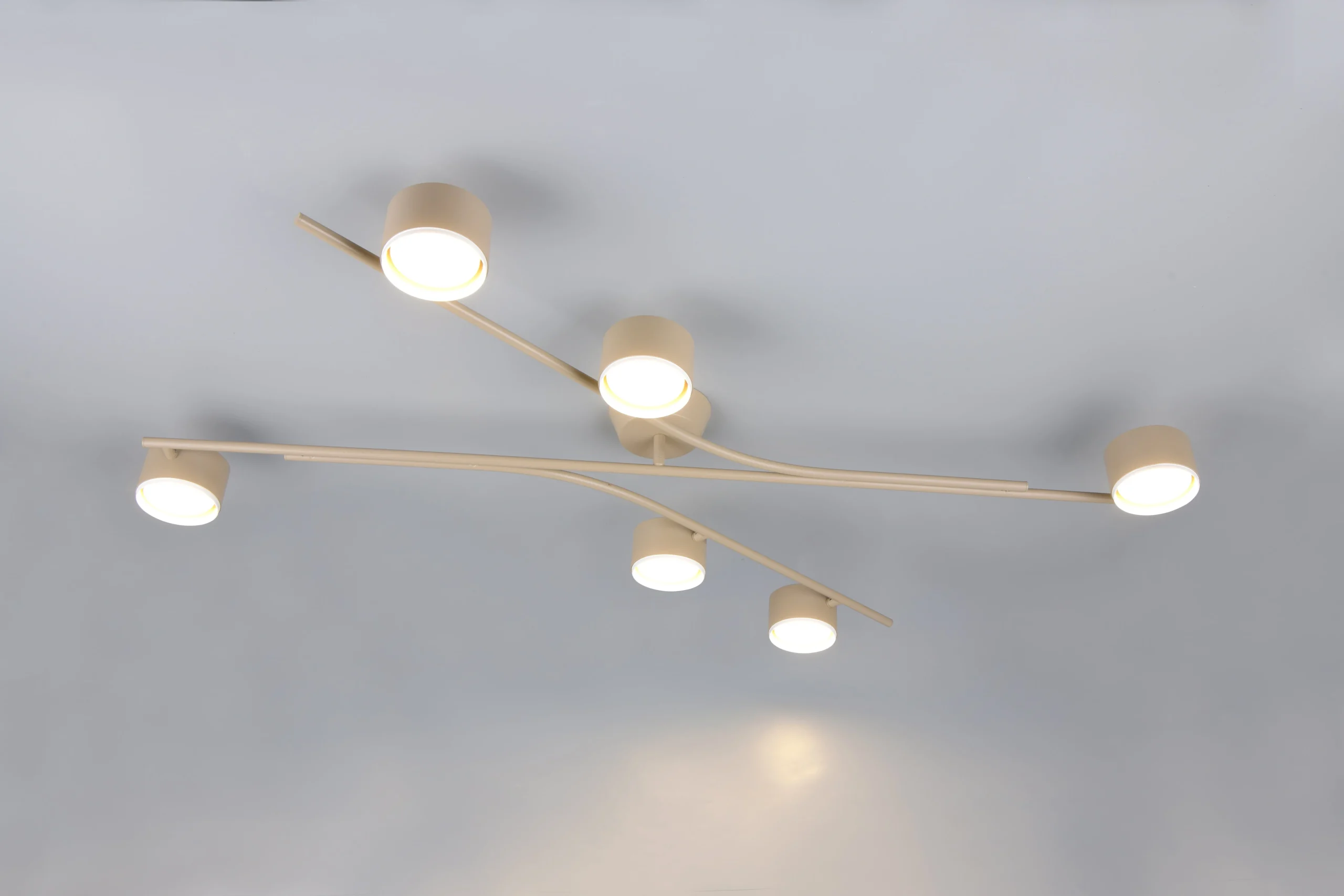 Plafón de techo Trio Coda grande LED warm beige 2700K 113,5cm 6
