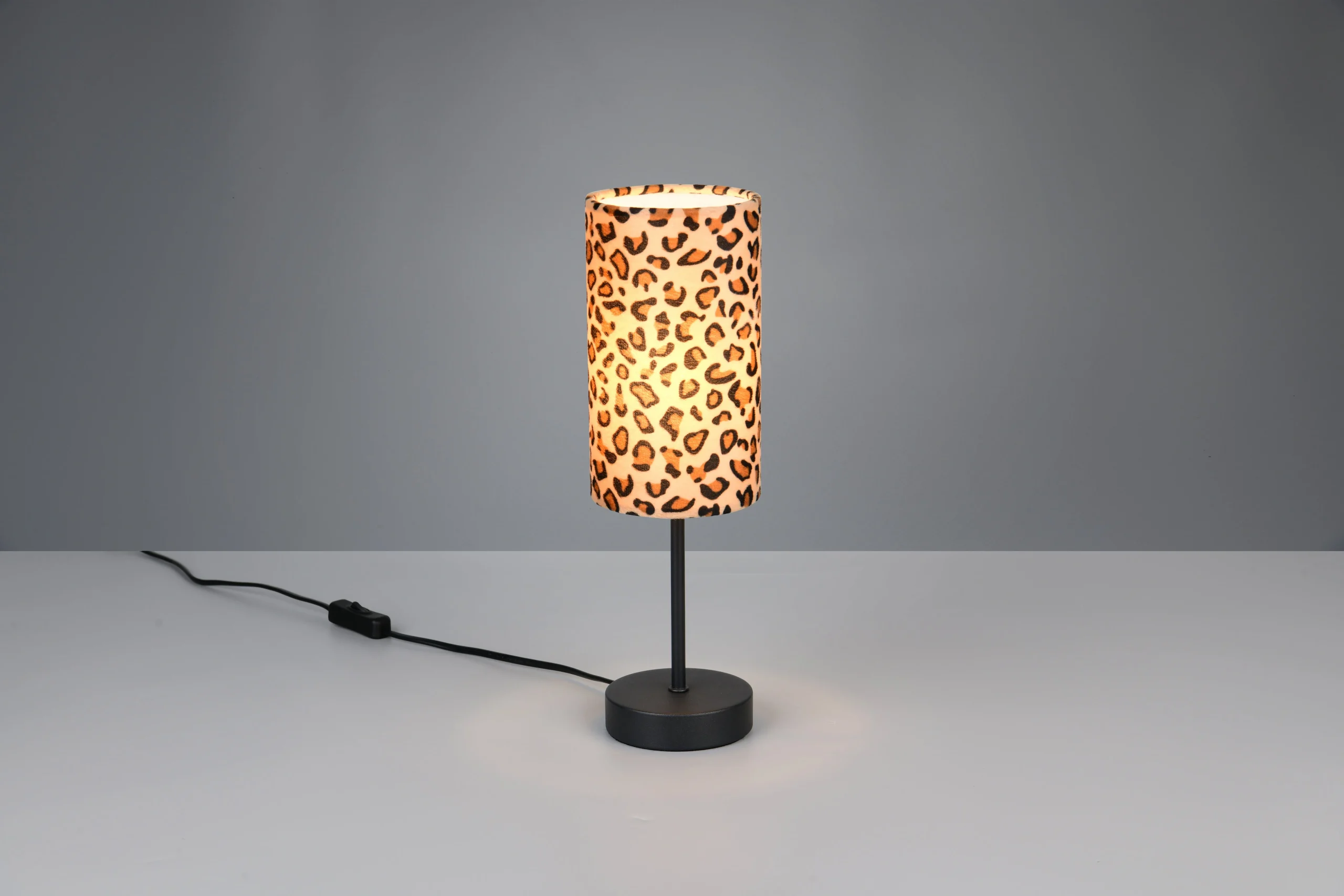 Lámpara de sobremesa Trio Pardina LED negro mate 2700K 36,5cm R56741032