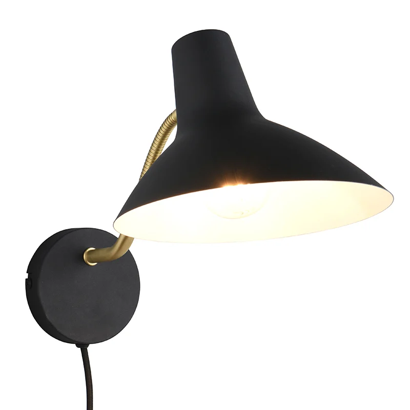 Aplique antiguo negro, Merit