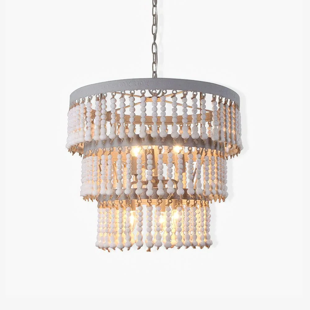 Lustra Chandelier de Tres Niveles con Perlas de Madera