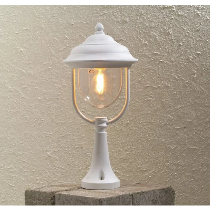 Konstsmide Parma Poste de jardin Blanca, 1 luz